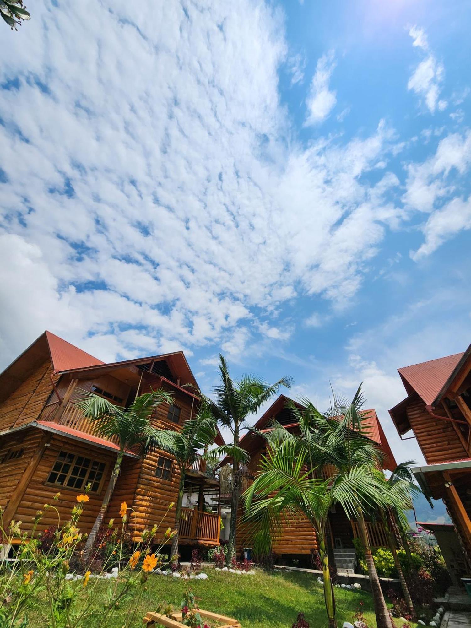 Elfen Hospedaje Familiar อ็อกซาปามปา ภายนอก รูปภาพ
